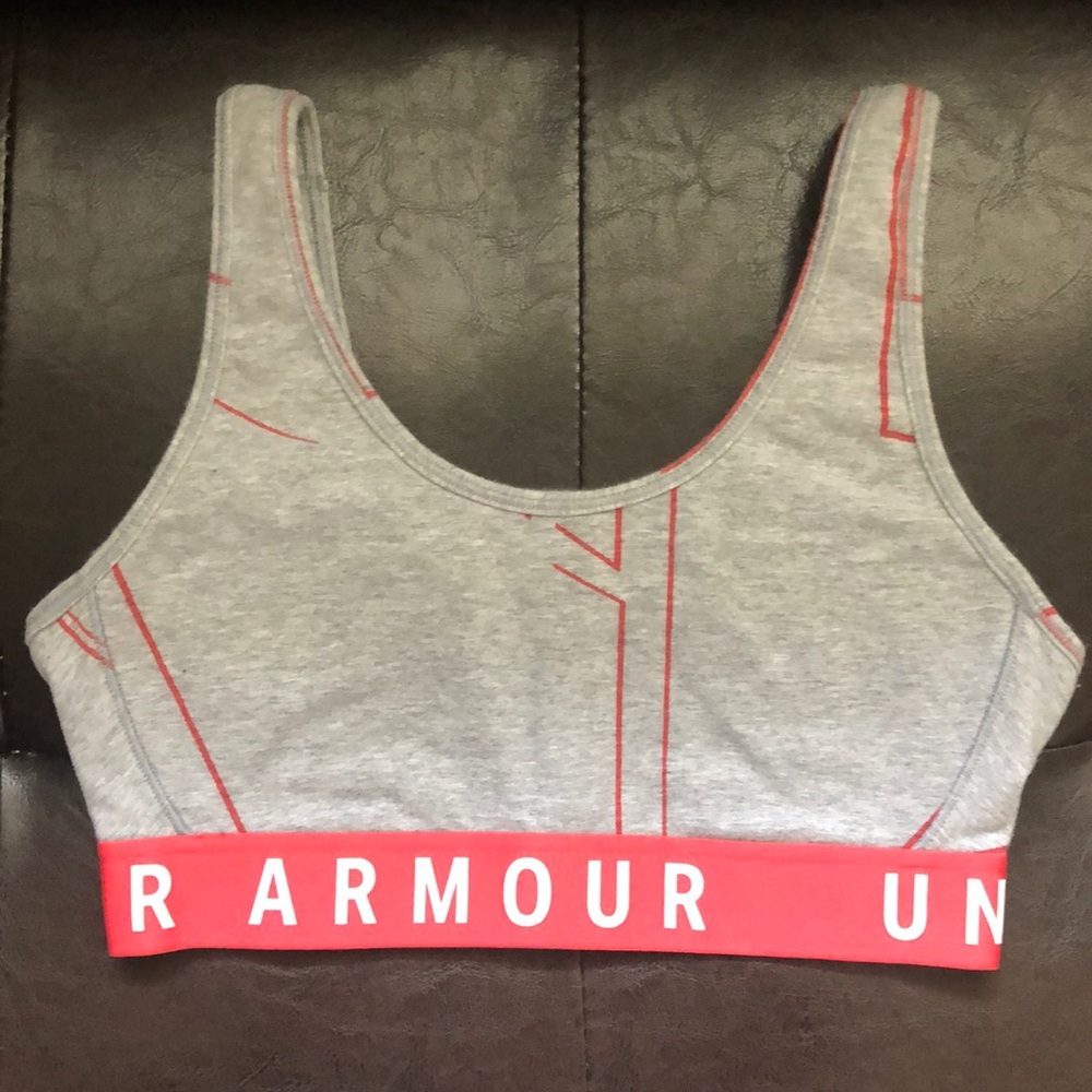 Under Armour size small gray/ pink sports bra